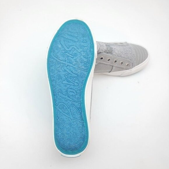 BUY ONE GET ONE FREE Blowfish Playdoe Slip-on  Sneakers Light Gray Faux Suede - Picture 7 of 7
